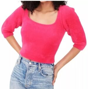 FREE PEOPLE | Moonbeam Cropped Pullover Soft Fuzzy Pink Sweater  sz MEDIUM